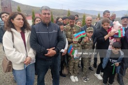 Azerbaijan sends first resettlement convoy to Khanoba village of Khojavend, families receive house keys -UPDATED  -PHOTO 