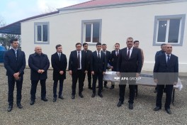 Azerbaijan sends first resettlement convoy to Khanoba village of Khojavend, families receive house keys -UPDATED  -PHOTO 