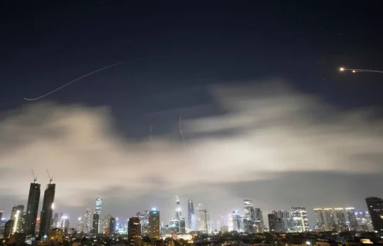 2 lightly injured in Iranian ballistic missile attack; cluster bomb warhead causes damage at multiple sites