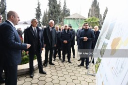 Coordination Headquarters members view master plan of Khojavend city