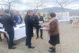 Resettlement convoy reaches Khojavend village, families receive house keys - PHOTO 
