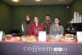 Alena Aliyeva visits Novruz fair