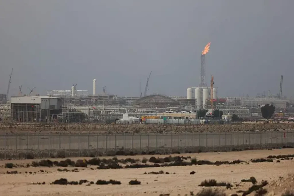Fire breaks out in Qatari industrial zone following Iranian attack — Interior Ministry