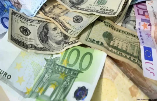 US dollar and euro strengthen in Russia