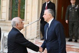 PM Ali Asadov visits Georgian embassy to offer condolences over Ilia II’s passing