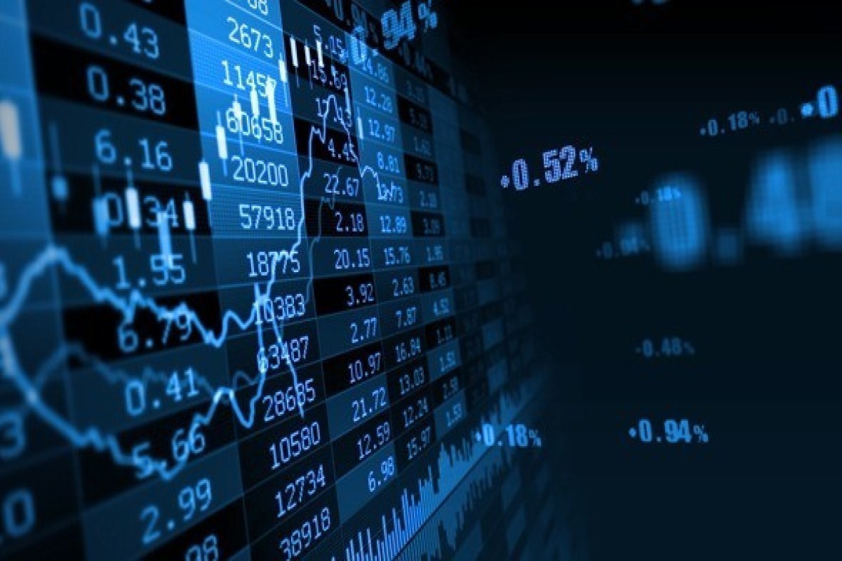 Major global stock indices show mixed performance