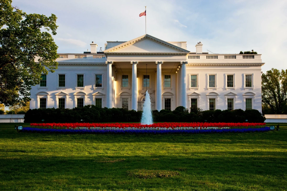 White House says US prefers peace with Iran