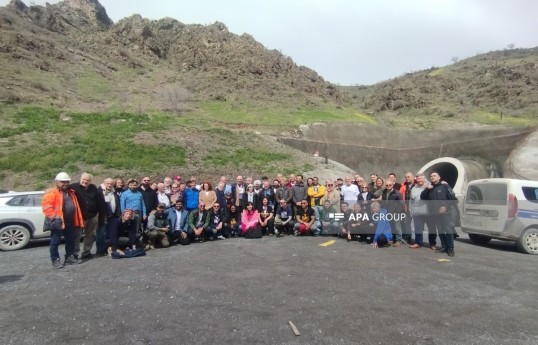 Travelers got acquainted with the work done on the Horadiz-Aghband road and railway -PHOTO 
