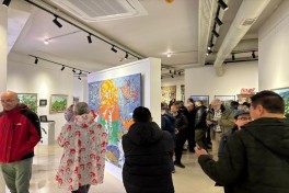 World travelers led by NomadMania founder Harry Mitsidis visit Lachin -PHOTO 
