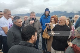 Travelers got acquainted with the work done on the Horadiz-Aghband road and railway -PHOTO 