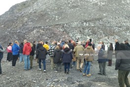 Travelers got acquainted with the work done on the Horadiz-Aghband road and railway -PHOTO 
