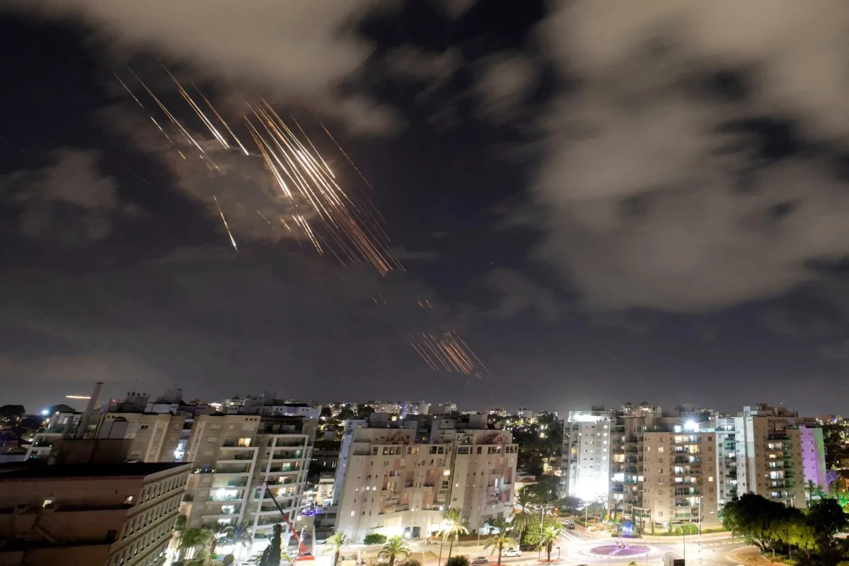 IRGC: Iran attacked an industrial park in Beersheba and military centers in the Negev Desert