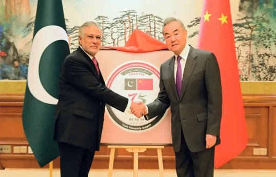 China, Pakistan seek 'early' Hormuz passage, propose Mideast peace plan