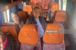 Families resettled in Khojavand receive house keys - PHOTO -UPDATED-1 