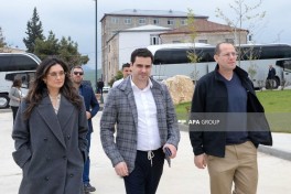 Accredited diplomatic corps representatives visit Karabakh University - PHOTO 