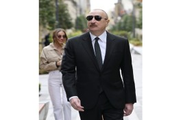 President Ilham Aliyev attended inauguration of Islam Safarli Street following reconstruction