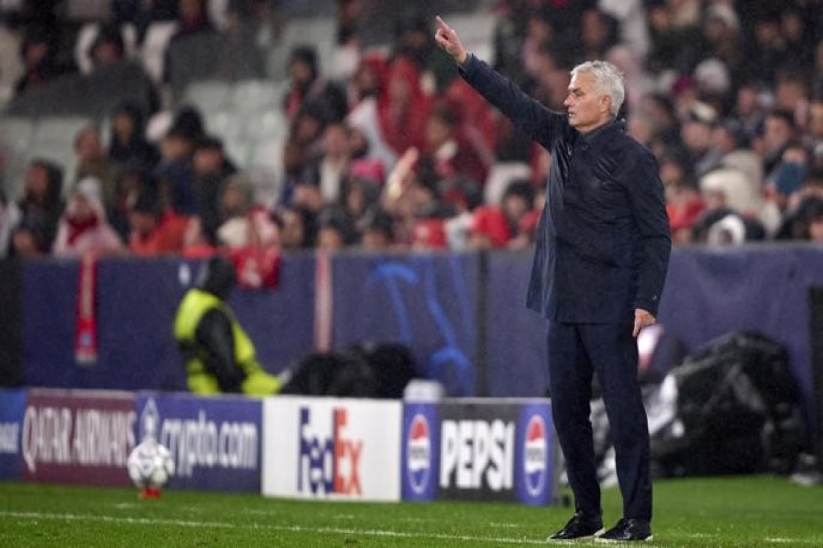 Benfica lost their chance to become Portuguese champions without losing a single match