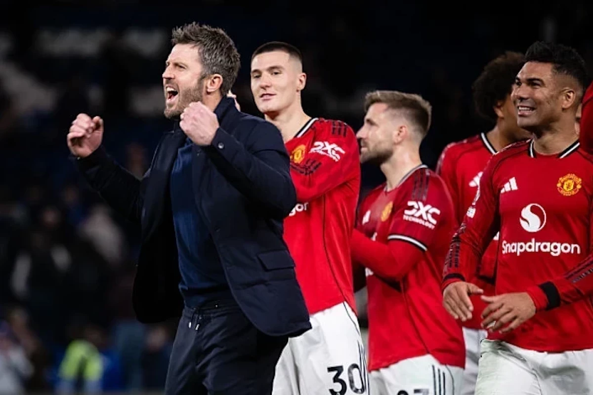 Man United beat Liverpool to secure Champions League return in style
