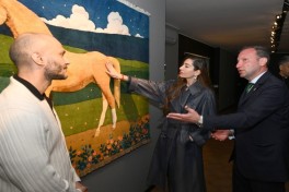 Leyla Aliyeva and Arzu Aliyeva visit the International Carpet Festival-PHOTOSESSION 