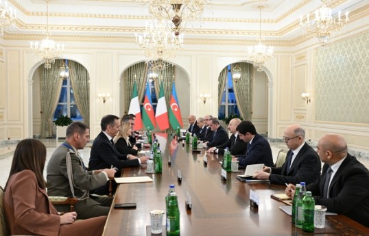 President Ilham Aliyev held expanded meeting with President of Italian Council of Ministers-PHOTO -UPDATED 