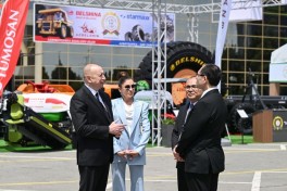 President Ilham Aliyev viewed 19th Caspian Agro Week and 31st Interfood Azerbaijan exhibitions-UPDATED 