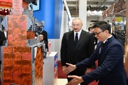 President Ilham Aliyev viewed 19th Caspian Agro Week and 31st Interfood Azerbaijan exhibitions-UPDATED 