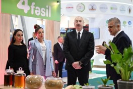 President Ilham Aliyev viewed 19th Caspian Agro Week and 31st Interfood Azerbaijan exhibitions-UPDATED 