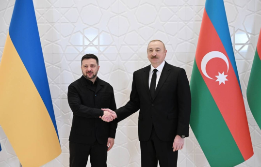 President of Ukraine makes phone call to President Ilham Aliyev