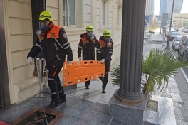 Emergency Ministry conducts fire safety drills in Baku hotels ahead of WUF13 - VIDEO 