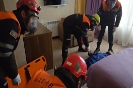 Emergency Ministry conducts fire safety drills in Baku hotels ahead of WUF13 - VIDEO 