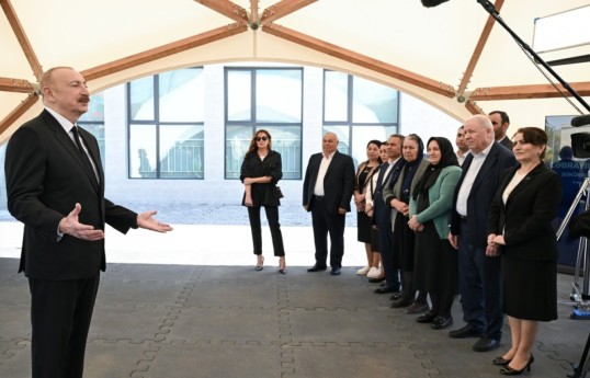 President Ilham Aliyev and First Lady Mehriban Aliyeva met with residents moving to Shukurbeyli village in Jabrayil district-UPDATED 