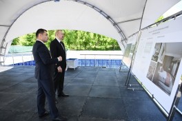 President Ilham Aliyev met with families moving to first residential complex in Zangilan - UPDATED 