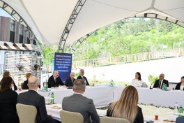 President Ilham Aliyev met with families moving to first residential complex in Zangilan - UPDATED 