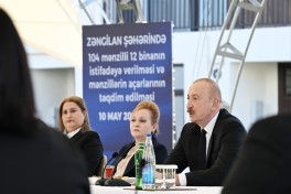 President Ilham Aliyev met with families moving to first residential complex in Zangilan - UPDATED 