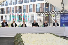 President Ilham Aliyev met with families moving to first residential complex in Zangilan - UPDATED 