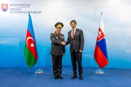 Minister of Defense of Azerbaijan pays an official visit to Slovakia