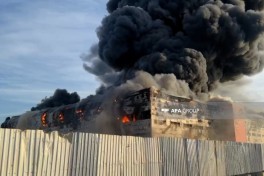 Warehouse fire in Baku brought under control, 2 helicopters involved -PHOTO  -UPDATED - 4   -VIDEO 