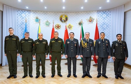 Azerbaijani and Belarusian military information field representatives hold a working meeting