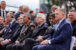 Azerbaijani Defense Minister Zakir Hasanov attends IDEB 2026 exhibition in Slovakia