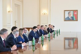 President Ilham Aliyev received delegation led by Speaker of National Council of Slovakia VIDEO