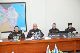 Azerbaijan’s Ministry of Emergency Situations holds roundtable on WUF13 - PHOTO 