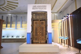 President Ilham Aliyev and other participants of OTS informal summit tour cultural sites in Turkistan