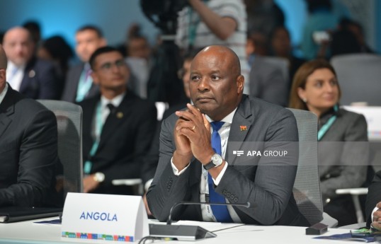 Angola’s Minister of Public Works, Urbanism and Housing Carlos Alberto dos Santos