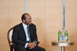 President Ilham Aliyev met with delegation led by King of Eswatini - UPDATED 
