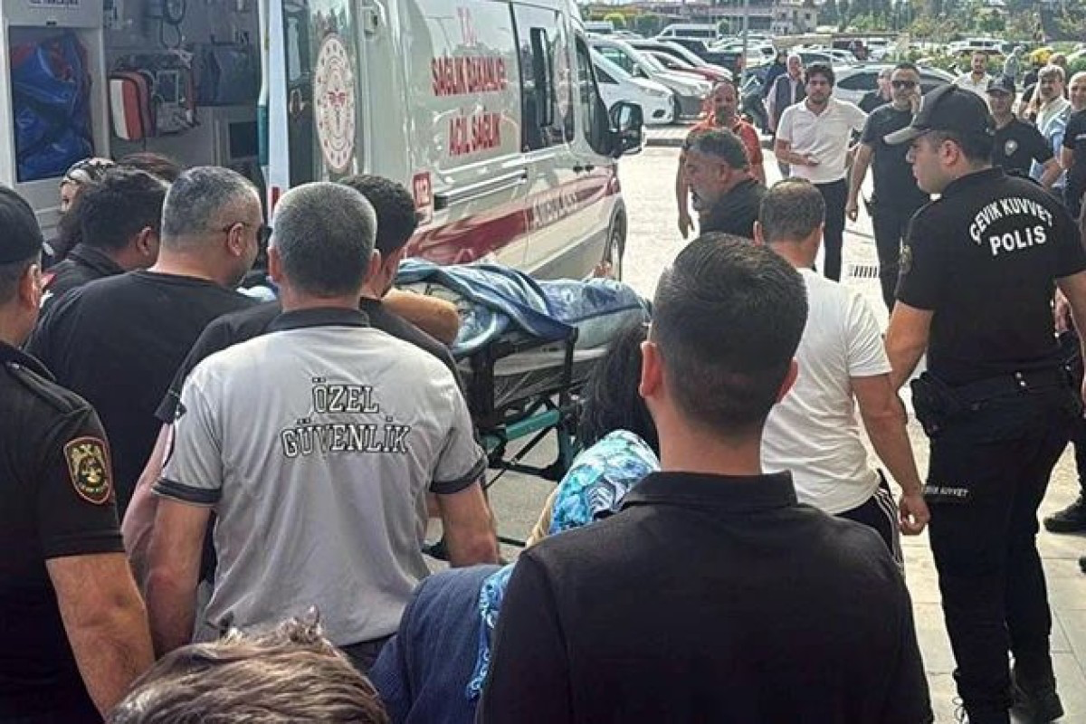 Attacker with pump-action shotgun killed 4 people and wounded 8 in Türkiye’s Mersin