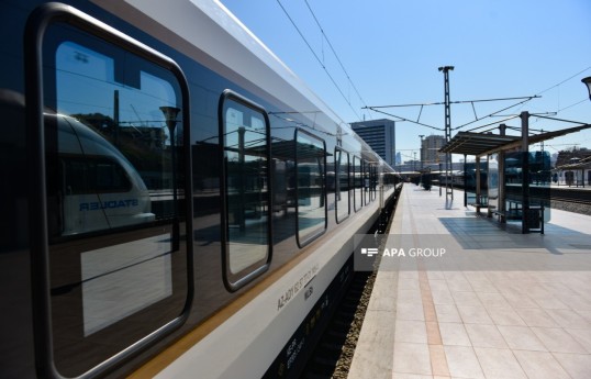 ADY holds talks on resuming Baku-Tbilisi passenger train service