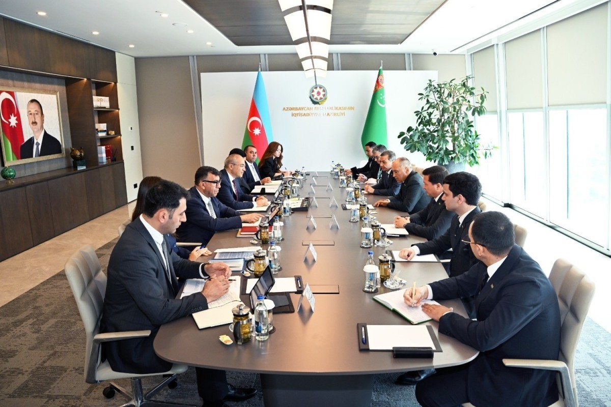 Azerbaijan, Turkmenistan discuss prospects for expanding economic partnership