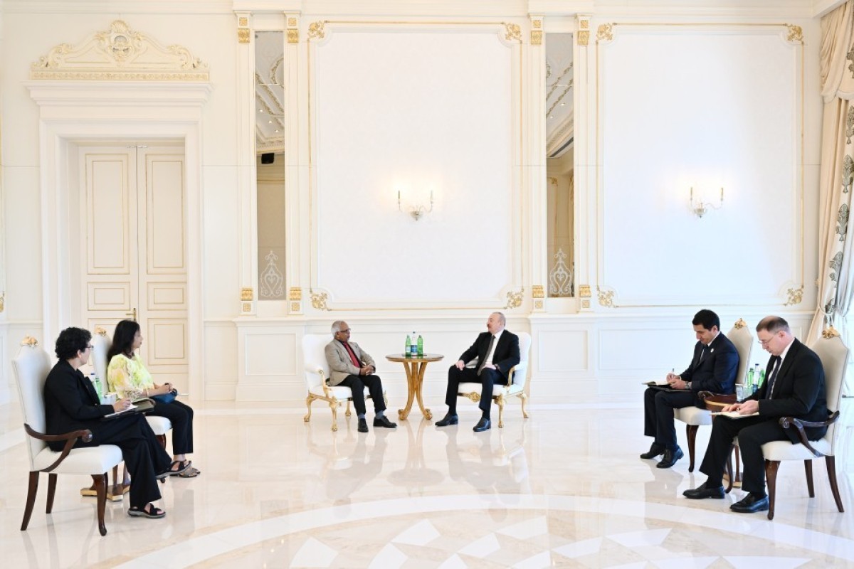 President Ilham Aliyev met with President of Mauritius