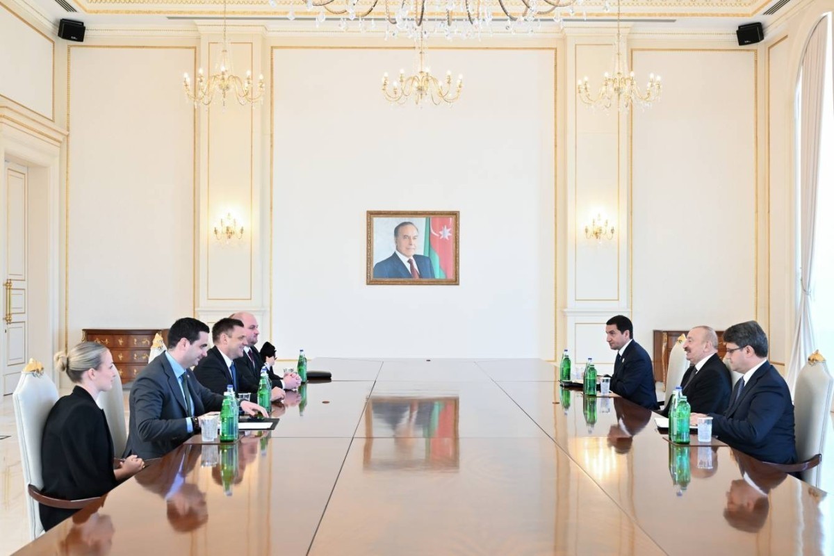 President Ilham Aliyev received Deputy Prime Minister of Slovakia