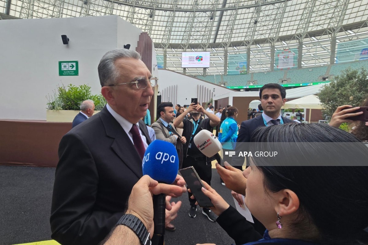 Head of the Baku City Executive Authority Eldar Azizov